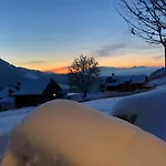 Walli - Und Bergvergnuegen Direkt Vor Der Haustuer
