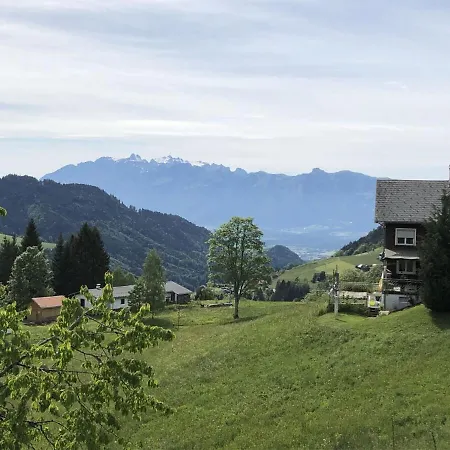 Walli - Und Bergvergnuegen Direkt Vor Der Haustuer Lägenhet Laterns