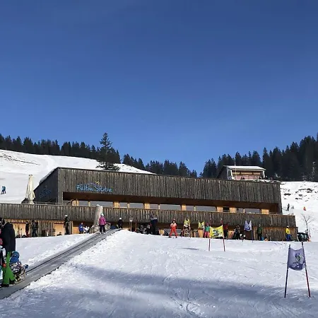 Lägenhet Walli - Und Bergvergnuegen Direkt Vor Der Haustuer Laterns