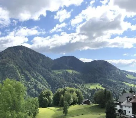 Lägenhet Walli - Und Bergvergnuegen Direkt Vor Der Haustuer