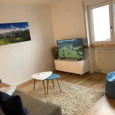 Lägenhet Walli - Und Bergvergnuegen Direkt Vor Der Haustuer Laterns